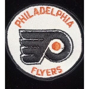 PHILADELPHIA FLYERS NHL HOCKEY VINTAGE 2" ROUND BLACK BORDER TEAM PATCH